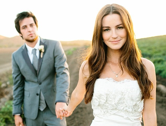 Image of Lee DeWyze with his wife, Jonna Walsh